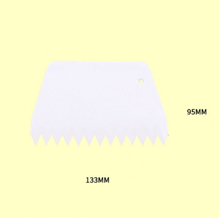 Кондитерский скребок фигурный Зубчики